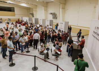 Beto Granados encabeza una nueva jornada de "Martes en tu Colonia Renovado" en Matamoros