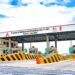 Connacionales cruzan por los puentes internacionales de Tamaulipas durante el operativo Heroínas y Héroes Paisanos.