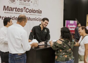Beto Granados encabeza una nueva jornada de "Martes en tu Colonia" en Matamoros