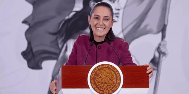 Claudia Sheinbaum pide resolver pronto la suspensión de inscripciones de primer ingreso a las licenciaturas de la UNAM.