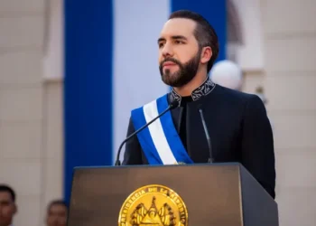 Nayib Bukele se postula para un tercer mandato en El Salvador