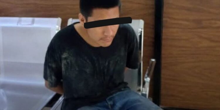 Detienen a “El Crocs”, acusado de veintena de asalto tiendas Oxxo en Matamoros