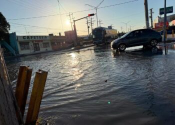 Fuga de agua en Matamoros genera crisis en colonias y JAD reparará en ¡un día!