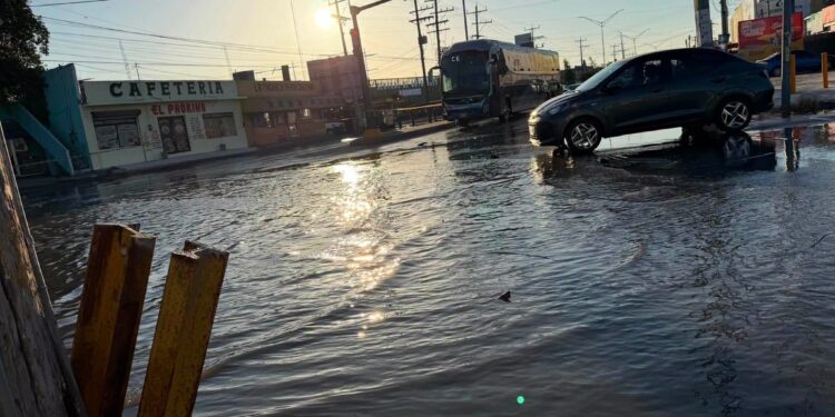 Fuga de agua en Matamoros genera crisis en colonias y JAD reparará en ¡un día!