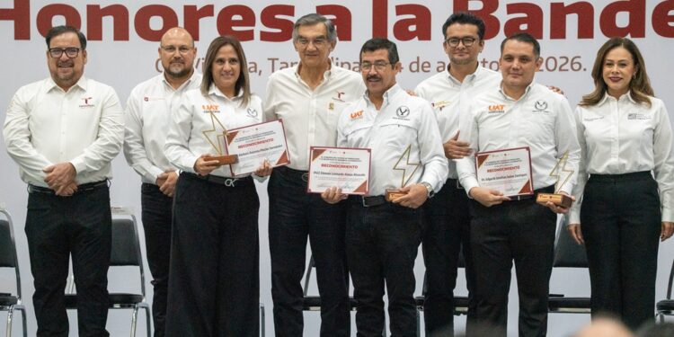 Gobernador reconoce a la UAT por aportación a la investigación en el campo energético