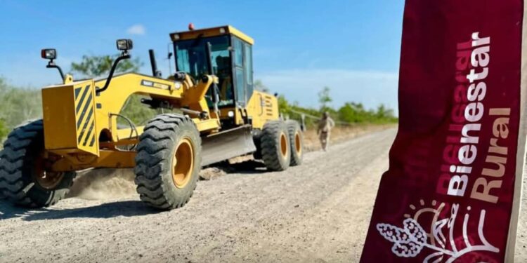 Trabajos de rastreo en calles y caminos del Ejido El Ebanito.
