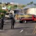 Bloqueos en Michoacán por operativo contra célula del “Tío Lako”