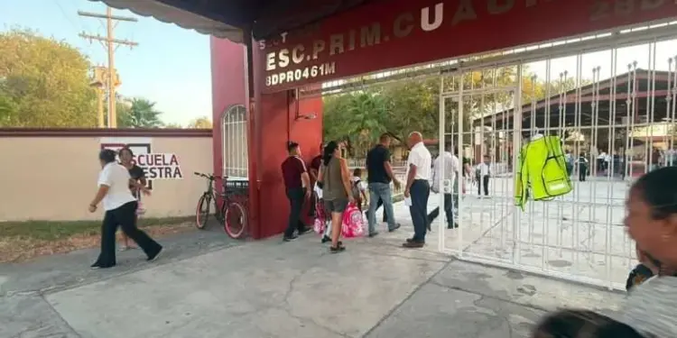 Ahora escuela sin agua en Matamoros suspende clases y otra pasó un día sin luz