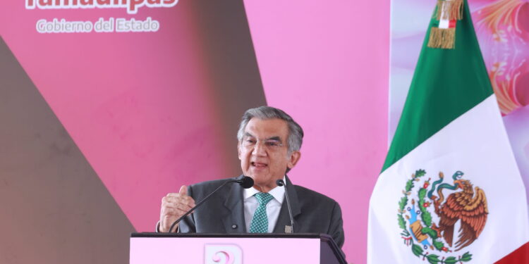 En Bustamante, Américo refrenda el respaldo de su gobierno; se prioriza agua, electrificación y vivienda