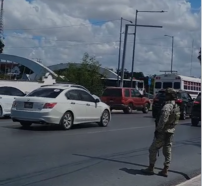 Ejército y Tránsito realizan operativo contra vehículos sin placas en Reynosa