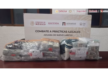 En aduana de Nuevo Laredo aseguran más de 13 millones de pesos en dólares