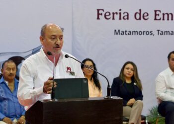 Este 7-Eleven cerró en Matamoros para convertirse en agencia de auto