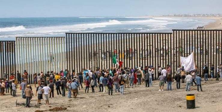 Estiman presencia de más de 300 migrantes irregulares en Matamoros