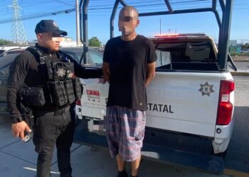 Hombre asaltó un Oxxo en centro de Matamoros y es detenido mientras huía