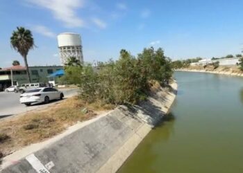Hombre murió tras sumergirse en el canal Rodhe