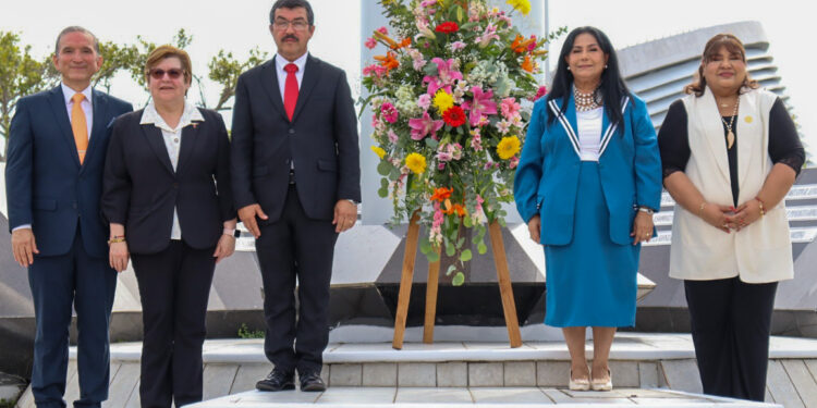 “La UAT es una universidad moderna, dinámica, con rostro humano y corazón social rector Dámaso Anaya