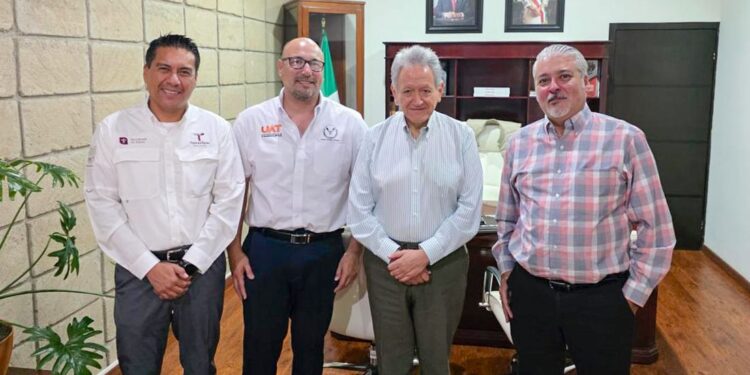 La UAT y Secretaría de Salud estatal incorporan IA a la atención médica preventiva