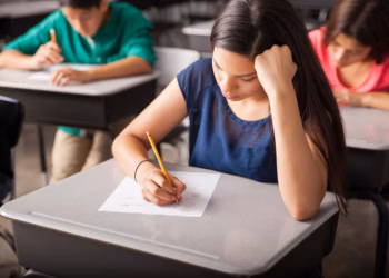 México retrocede en prueba PISA 2025; peores resultados en matemáticas y lectura