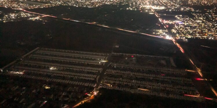 Pueblitos y Misiones II de Matamoros amanecen sin luz