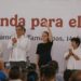 Claudia Sheinbaum durante una visita a Matamoros y Beto Granados