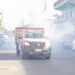 Jornada de fumigación realizada por cuadrillas municipales en una colonia de Matamoros