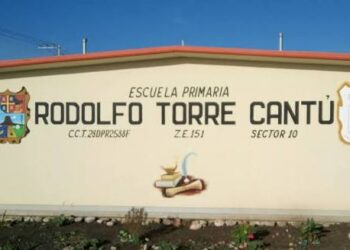 Ahora por sobrecarga eléctrica primaria de Matamoros toma clases en línea