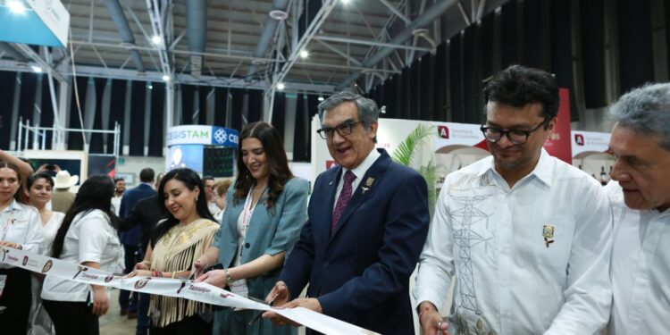 Reconocen embajadores a Tamaulipas como epicentro para el desarrollo energético del país