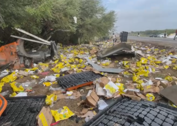 Rapiña tras accidente de tráiler de Mercado Libre; una mujer perdió la vida 