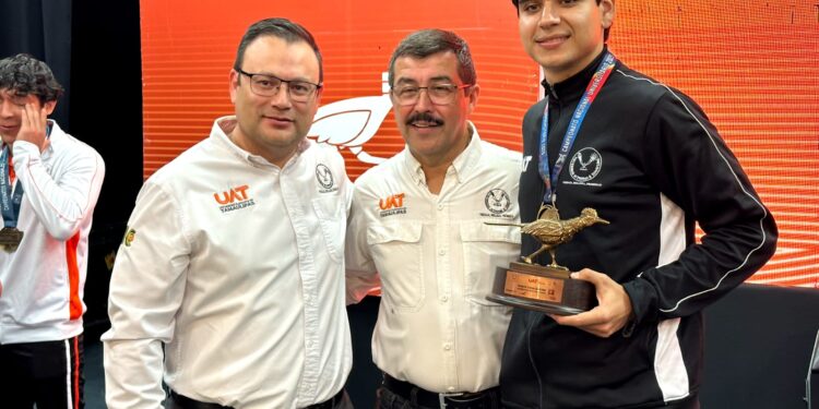 Alumno de la UAT conquista oro en Nacional de Taekwondo