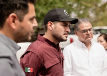 Beto Granados supervisa trabajos de desfogue tras lluvias superiores a 17 pulgadas
