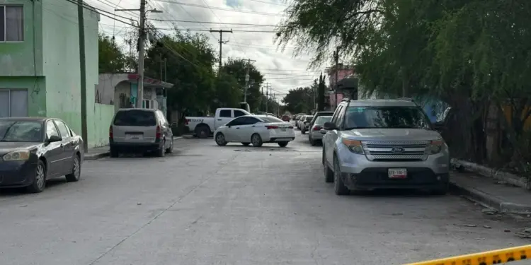 Hallan cuerpo de hombre con huellas de violencia en Reynosa; estaba frente al depósito Barbie