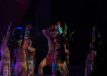 Se reúnen más de 1800 personas en la renovada Concha Acústica por el Festival Internacional en la Costa del Seno Mexicano