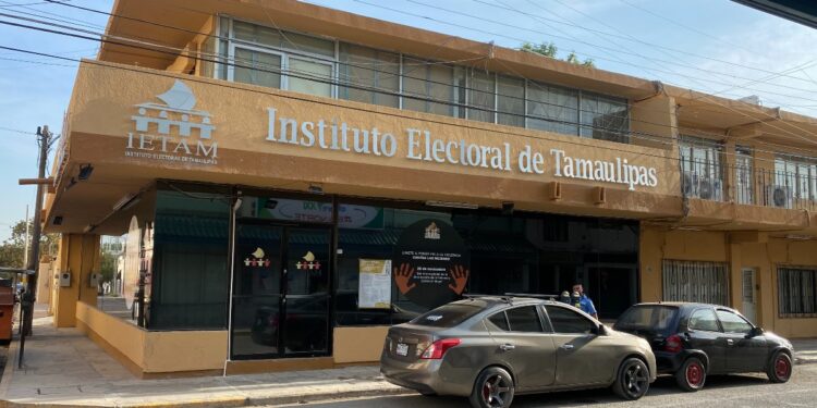 IETAM contrató a Cajas Graf y Gráficas Corona JE; empresas señaladas de corrupción