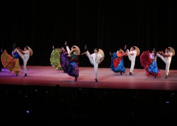 Inaugura Villarreal Festival Internacional en la Costa del Seno Mexicano desde Reynosa