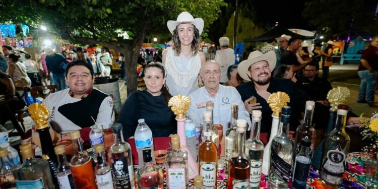 Promueve Tamaulipas industria mezcalera con capacitación y difusión de marcas locales