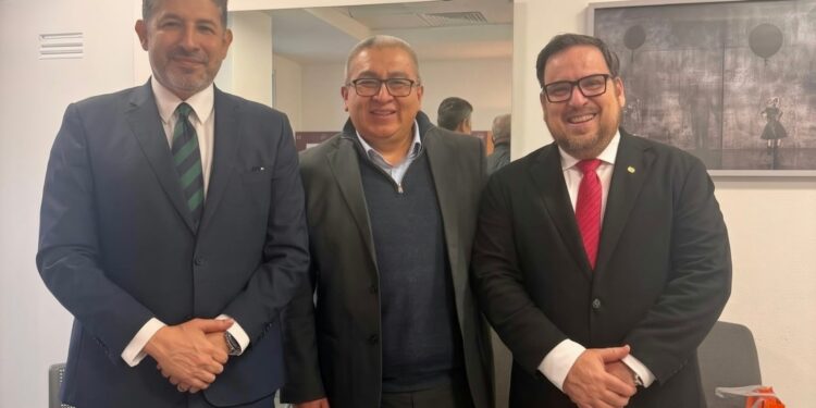 Presenta Miguel Ángel Valdez avances educativos de Tamaulipas en Jalisco Academy 2026