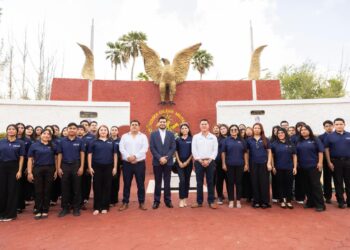 Beto Granados durante la ceremonia en honor a los Niños Héroes en Matamoros