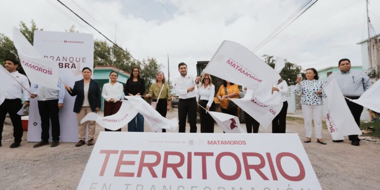 Alberto Granados inicia pavimentación de la calle Kabah en la colonia Tecnológico