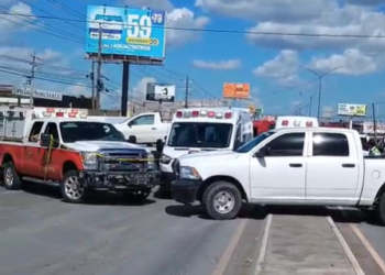 Muere motociclista en Reynosa tras chocar contra una grúa